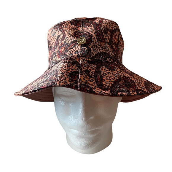 Steve Madden Accessories - Steve Madden Reversible Bucket Hat Paisley Print Satin One Size